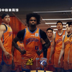 CBA总决赛动态速递！洛夫顿未参加踩场训练，王哲林盼望拿下比赛，孙铭徽盼触底反弹
